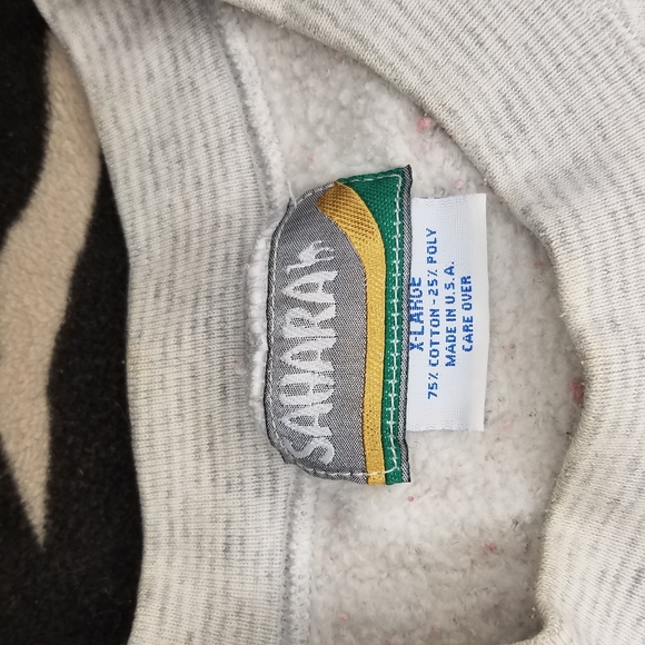 Vintage Corvette Sweater- Red - Picture 6 of 11